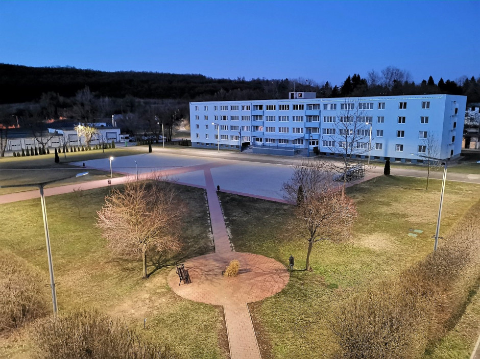 KÜLTÉRI VILÁGÍTÁS  korszerűsítése Adyligeten