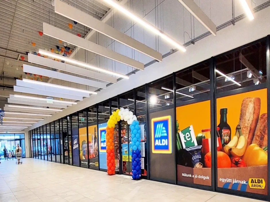 Világítástervezés és szállítás az ALDI vecsési üzletében